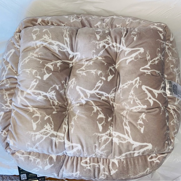 Nandog Dog Cat Pet Micro Plush Reversible Cozy Bed Light Brown New w Tags 21x20 - Picture 5 of 11